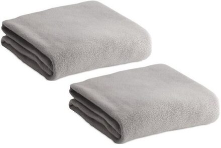Fleece deken/plaid - 2x - lichtgrijs - 120 x 150 cm - Polyester fleece - 180 gram - lekker warm klee