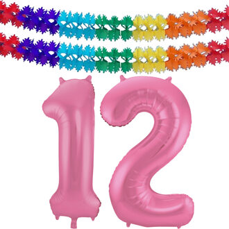 Folat Grote folie ballonnen cijfer 12 in het glimmend roze 86 cm en 2x feestslingers