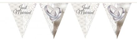 Folat Just Married vlaggenlijn - 10 meter - plastic - Bruiloft decoraties - huwelijk versieringen Multi