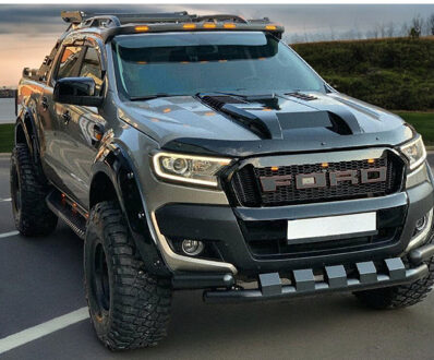 Ford Oneway Motorkapluchtinlaat (Scoop) passend voor Ford Ranger T7/T8 2015-2022 - Glanzend zwart OWBS06002G