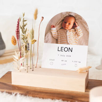 Forex kaart hexagon in houten houder met droogbloemen