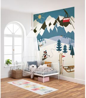 Fotobehang - Mickey Alpine 200x250cm - Vliesbehang Multikleur