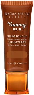 Foundation Danessa Myricks Beauty Yummy Skin Serum Skin Tint 12 45 ml
