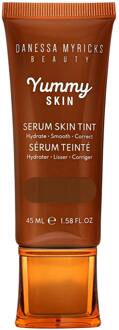 Foundation Danessa Myricks Beauty Yummy Skin Serum Skin Tint 13 45 ml