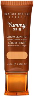 Foundation Danessa Myricks Beauty Yummy Skin Serum Skin Tint 5 45 ml