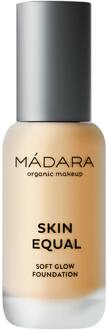 Foundation MÁDARA Skin Equal Foundation #40 Sand 30 ml