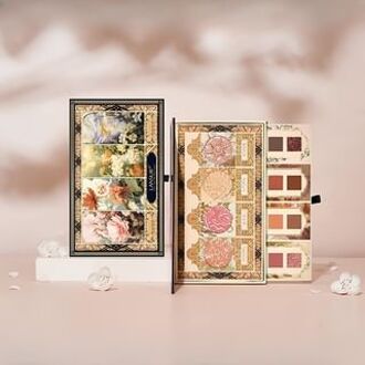 Four Seasons Eye & Cheek Comprehensive Palette 30g