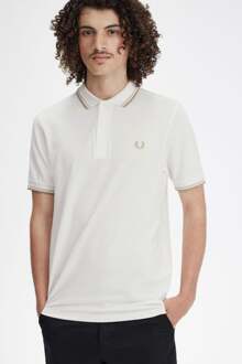 Fred Perry Logo Front T-shirts en Polo's Crème Fred Perry , Beige , Heren - Xl,L,M,S