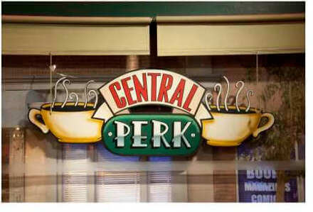 Friends Central Perk Coffee Sign trui - Wit - L