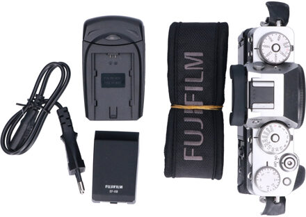 Fujifilm Tweedehands Fujifilm X-T4 Body Zilver CM3495