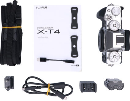 Fujifilm Tweedehands Fujifilm X-T4 Body Zilver CM5531
