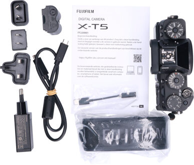 Fujifilm Tweedehands Fujifilm X-T5 Body Black CM2719