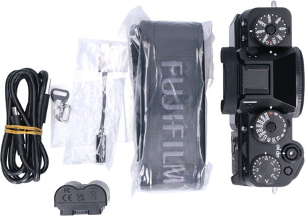 Fujifilm Tweedehands Fujifilm X-T5 Body Black CM4232