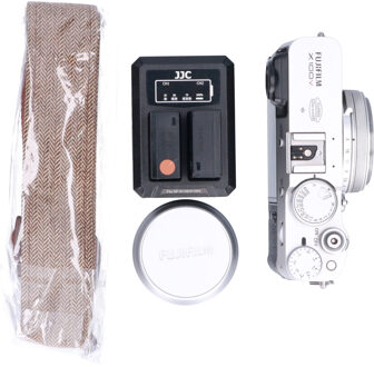 Fujifilm Tweedehands Fujifilm X100V Silver CM4753