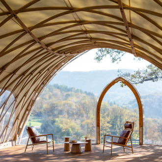 Gazzda Dedo easy chair whitewash - dakar leather whisky zitting Bruin