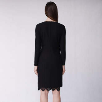 Gebreide wikkeljurk met geschulpte randkant Zwart - XS