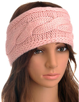 Gebreide winter hoofdband met kabelpatroon - lichtroze - one size - voor dames