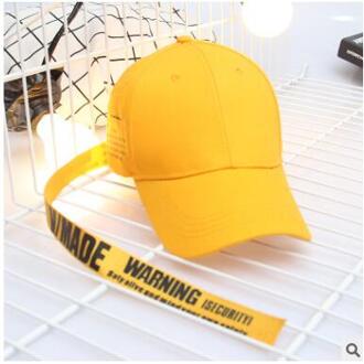 Geel lange riem brief gebogen baseball hoed mannen en vrouwen persoonlijkheid trend wilde bocht schedel cap outdoor leisure baseball cap Goud