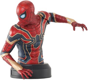 Gentle Giant Avengers: Infinity War Bust 1/6 Iron Spider-Man 15 cm