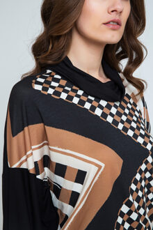 Geometrische print Batwing Top Camel
