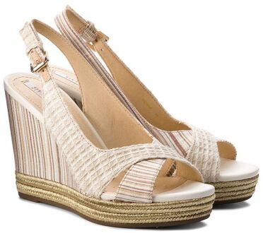 Geox Janira Womens Beige Wedges