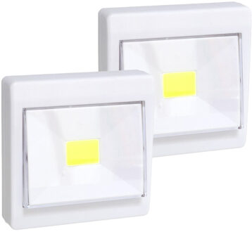 Gerimport Kastlampen - 2x - schakelaar - LED lampen - wit - 8.7 x 8.7 cm
