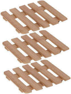 Gerimport Set van 3x stuks pannenonderzetter van hout vierkant 15 x 15 cm - Panonderzetters Beige