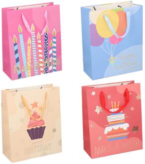 Geschenktas birthday cake 23x18cm multi