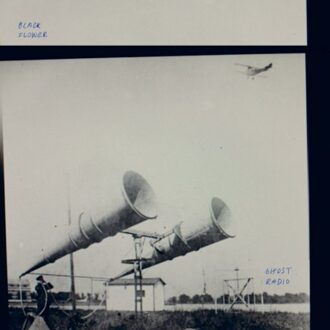 Ghost Radio - Black Flower