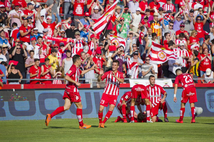 Girona vs Real Betis (La Liga) (Vliegtuig)