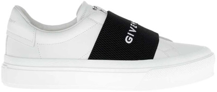 Givenchy Leren Sneakers Zwart Wit Logo Rubber Givenchy , White , Dames - 37 1/2 Eu,39 Eu,37 Eu,41 Eu,38 1/2 Eu,40 Eu,36 Eu,38 Eu,35 EU
