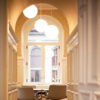 Globia hanglamp DALI glas Ø45cm 47W 3.000K opaalwit