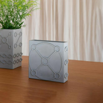 Graphic Vaas Plat Grijs