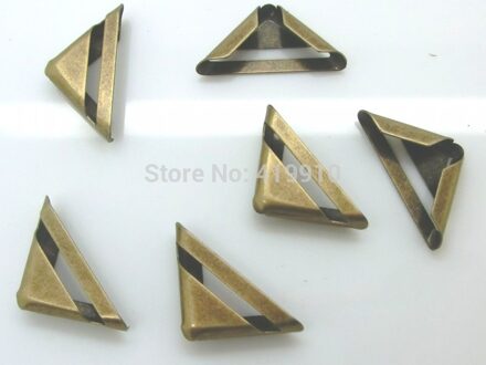 Gratis -100PCs Antieke Bronzen Driehoek Vorm Boek Scrapbooking Albums's Mappen 23x17mm J1716