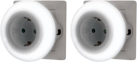 Grundig LED Nachtlamp met lichtsensor - 6x - 230v - kinderkamer - extra stopcontact