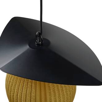 Gubi Satellite buiten hanglamp, 57x36 cm, zwart/mosterdgoud zwart, mosterdgoud