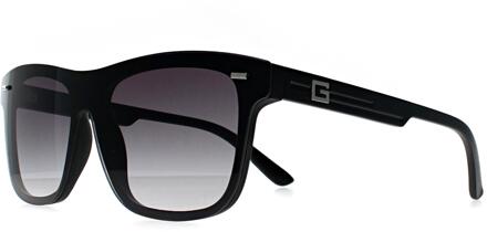Guess GF0183 02B matzwart grijs gradiënt zonnebril - maat