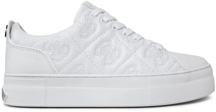Guess Witte Sneakers voor Vrouwen Guess , White , Dames - 37 Eu,40 Eu,38 Eu,39 EU