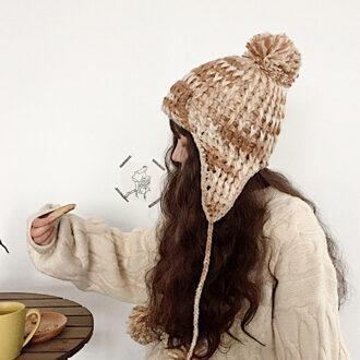 H3572 Vrouwen Warm Bomber Hoed Vrouwelijke Winter Oor Bescherming Verdikte Thermische Gebreide Cap Koreaanse Sweet Cute Casual Haarbal Hoeden khaki