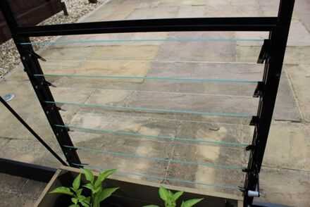 Halls Qube 6 lamellen Veiligheidsglas - Louvreraam - Zwart - Veiligheidsglas