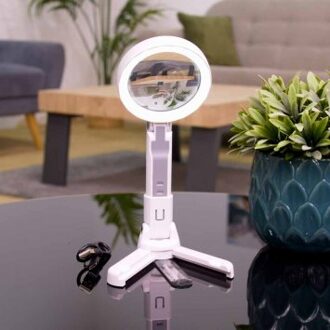 Hand- en staande loep met licht