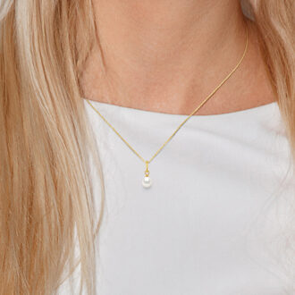 Hanger Zoetwater Pearl 5-6mm White Pear 18K geel goud Geleverd met ketting - maat Wit