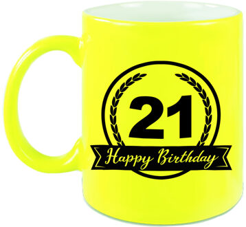 Happy Birthday 21 years met wimpel cadeau mok / beker neon geel 330 ml - verjaardagscadeau - feest mokken