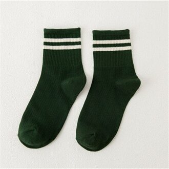 Harajuku Vrouwen Gestreepte Sokken Winter Warmer Zachte Katoen Sport Sokken voor Mannen Unisex Ademend Skateboard Comfortabele Sok groen