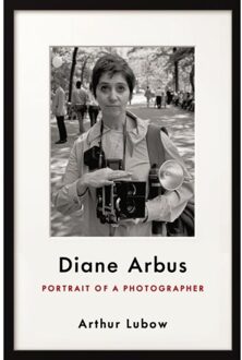 Harper Collins Us Diane Arbus: Portrait of a Photographer