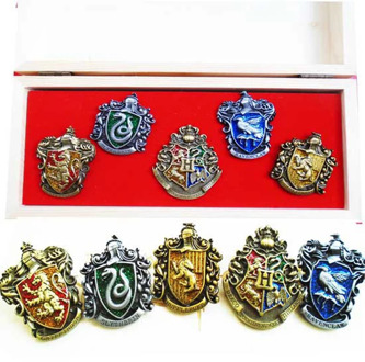 Harried School Magic Brooches Potters Animal Badge High Grade Retro Metal Brooches Hallows Pins Shirt Coat Accessory Gift