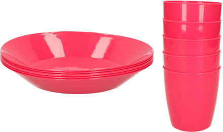 Hega hogar Kunststof ontbijt/diner 6x diep bordjes 21 cm en 5x bekertjes 300 ML set roze