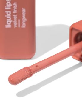 Hema Liquid lipstick 32 cinnamon spice (bruin)