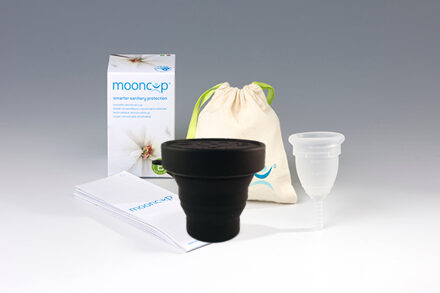 Herbruikbare Menstruatiecup - Small - maat B - Met Sterilisator