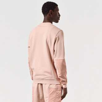 Heren Weekend Offender Sirenko Crewneck Sweatshirt in Roze